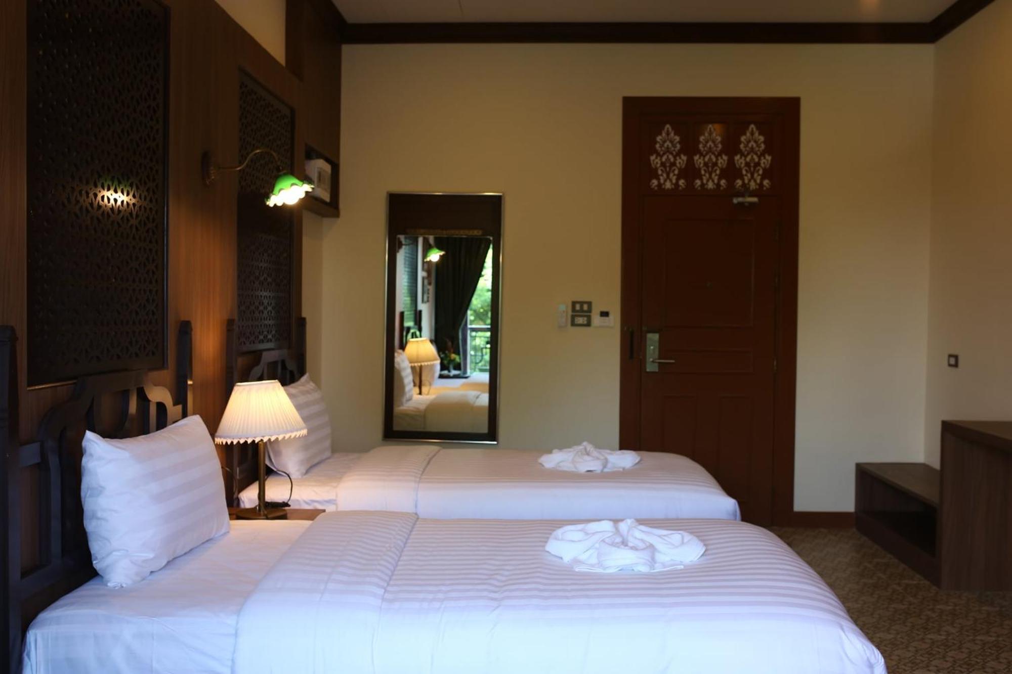 Baan Chao Khun Hotel Ban Khlong Lat Bua Khao الغرفة الصورة